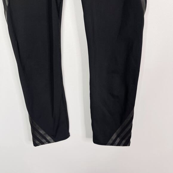 Athleta Small S Black Gel Sonar Striped Capri Leggings Workout Tights Activewear - Picture 4 of 9